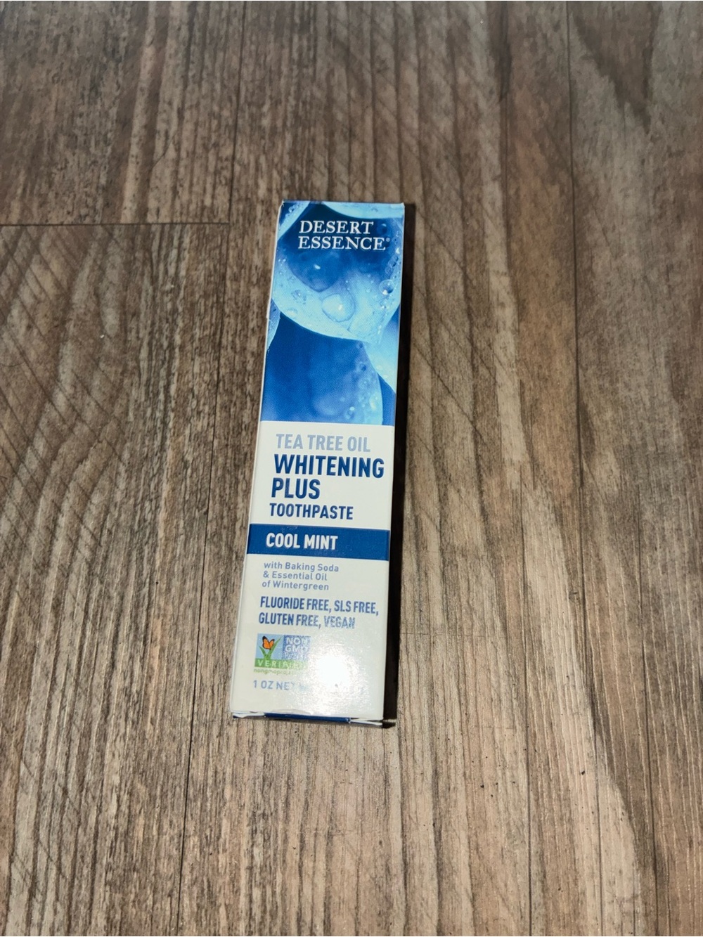 Tea Tree Oil Whitening Plus Toothpaste - Cool Mint (Blue/White)